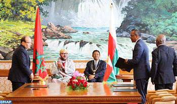 The King Mohammed VI  and President of Madagascar Co-chair Signing Ceremony of Twenty-two Bilateral Cooperation Agreements